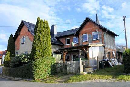 Haus zum Kaufen in Königsee 89.000,00 € 150 m²