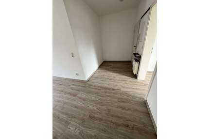 Wohnung zum Mieten in Gera 270,00 € 45 m²