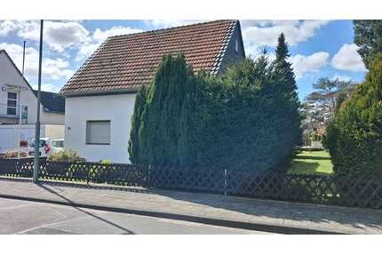 Haus zum Kaufen in Neuss 360.000,00 € 160 m²