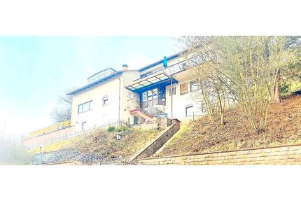 Mehrfamilienhaus mit viel Potential - Heimbuchenthal