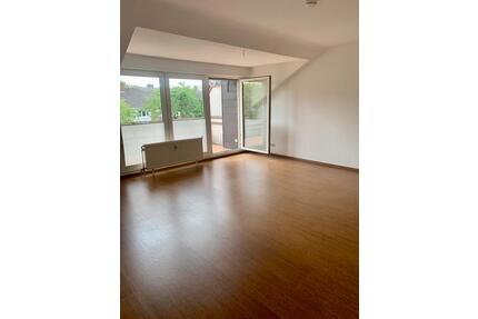 Dachgeschosswohnung im Stadionviertel mit Tiefgaragenstellplatz - Neuss Augustinusviertel