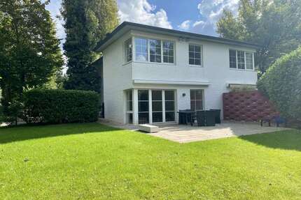 Haus zum Mieten in Köln 2.360,00 € 162 m²