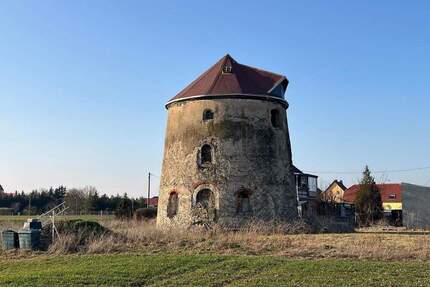Historische & denkmalgeschütze ehemalige Windmühle - Einfamilienhaus-Windmühle bei Großenhain