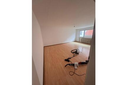 Wohnung in Essenheim 3ZKB - 1.350,00&nbsp;EUR Kaltmiete, ca.&nbsp; 105,00&nbsp;m&sup2; in Ober-Olm (PLZ: 55270)