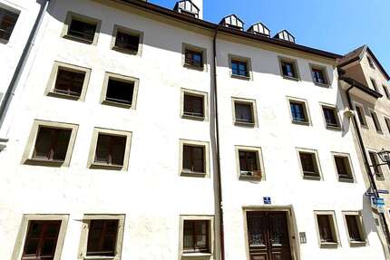Haus zum Kaufen in Regensburg 1.495.000,00 € 466 m²