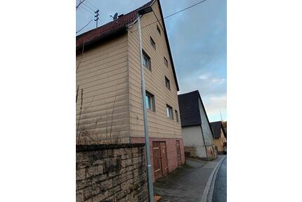 haus mit garage und scheune in Erfeld Hardheim