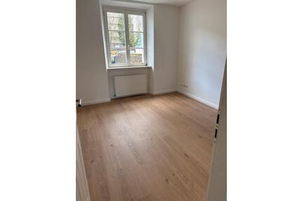 68 m2 Wohnung in Trier - 900,00&nbsp;EUR Kaltmiete, ca.&nbsp; 68,00&nbsp;m&sup2; in Konz (PLZ: 54329)