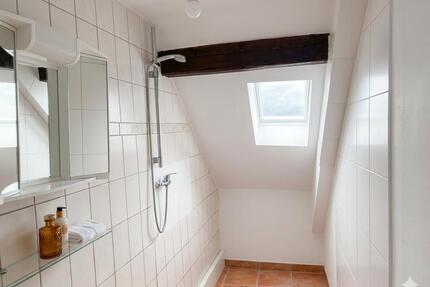 3-Zi.-DG-Wohnung, saniert in der Altstadt von Friedberg - Friedberg (Hessen)