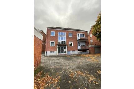 3 Zimmer-Wohnung mit Tageslichtbad und Wanne in zentraler Lage - Lübeck St. Lorenz Nord
