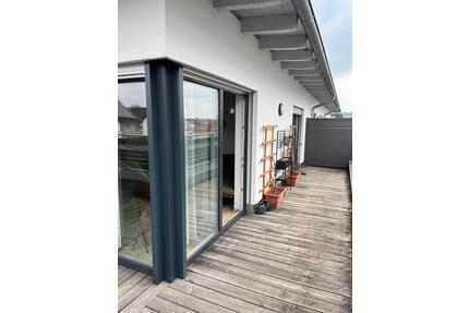 Wunderschöne Penthouse Wohnung - 790,00&nbsp;EUR Kaltmiete, ca.&nbsp; 80,50&nbsp;m&sup2; in Deggendorf (PLZ: 94469)