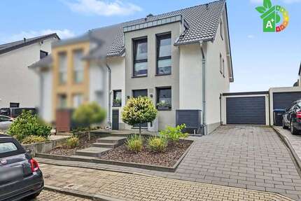 Haus zum Kaufen in Langerwehe 579.000,00 € 130.4 m²