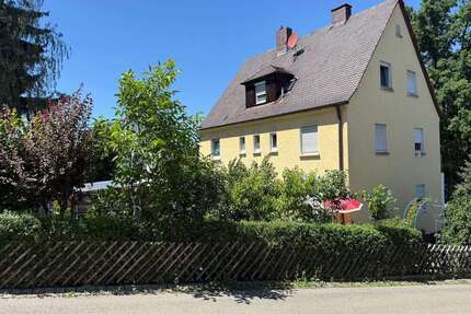 Haus zum Kaufen in Schwabach 475.000,00 € 195 m²