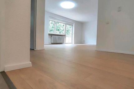 Renovierte 2Zi. Wohnung 2OG top Lage Tiefgarage ohne Makler - Kaiserslautern