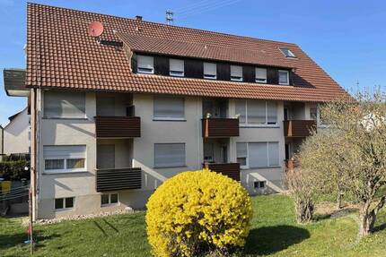 Zweizimmerwohnung vermietet mit Stellplatz in Korb