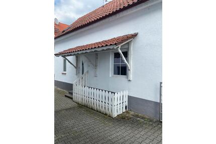 Kleines Haus in Brensbach - 119.000,00&nbsp;EUR Kaufpreis, ca.&nbsp; 75,00&nbsp;m&sup2; in Brensbach (PLZ: 64395)