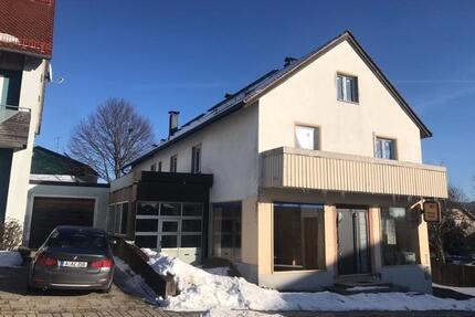 Sanierungsobjekt mit Potenzial 95700 Neusorg Mehrfamilienhaus
