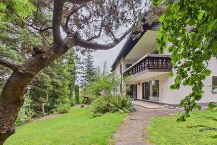 Haus zum Kaufen in Pelm 420.000,00 € 300 m²