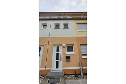Haus zum Kaufen in Adelsdorf 710.000,00 € 137 m²