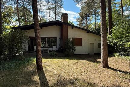 Großes Einfamilienhaus mit Grundstück in Berlin Frohnau