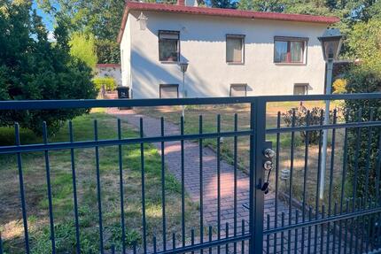 großes Wochenendhaus auf Pachtland - Berlin Spandau