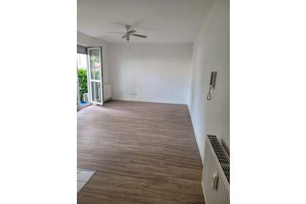 Erstbezug nach Renovierung 1-Zimmer Wohnung, zentral in Bad Urach