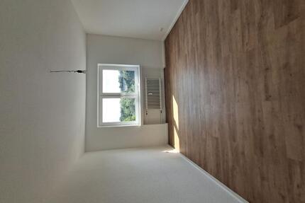 Helle 3-Zimmer-Wohnung mit Balkon in Wesseling