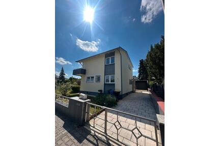 Freistehendes Einfamilienhaus 6 Zimmer in Ginsheim - Mainz Gonsenheim