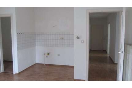 Wohnung zum Mieten in Waldershof 359,00 € 65.26 m²