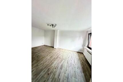 Vermiete Wohnung mit Terasse 130qm in Wied - Malberg
