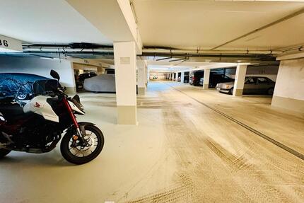 Stellplatz in moderner Tiefgarage in Potsdam