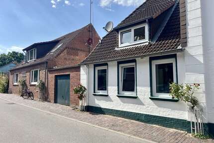 Haus zum Kaufen in Wöhrden 339.000,00 € 434.47 m²