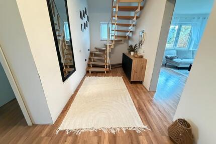 Sehr schöne helle 4 Zimmer Maisonette Wohnung in Wassenberg