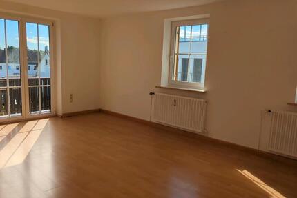 Zwei-Zimmer-Wohnung in BurghausenNeustadt