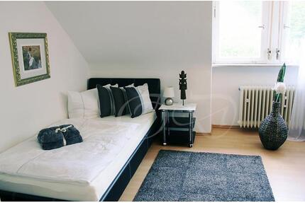 !! Kleine 1 Zimmer Wohnung- möbliert !! - Stuttgart Stuttgart-Ost