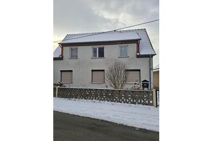 Einfamilienhaus - 75.000,00&nbsp;EUR Kaufpreis, ca.&nbsp; 100,00&nbsp;m&sup2; in Bad Liebenwerda (PLZ: 04924)