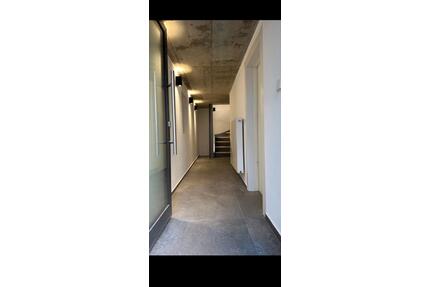 Einfamilienhaus zum Preis einer Eigentumswohnung Kernsaniert Haus - Schorndorf