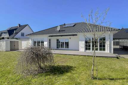 Haus zum Kaufen in Badendorf 549.000,00 € 136.38 m²