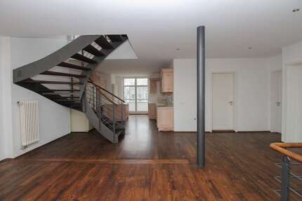 Haus zum Kaufen in Leipzig 1.750.000,00 € 390 m²