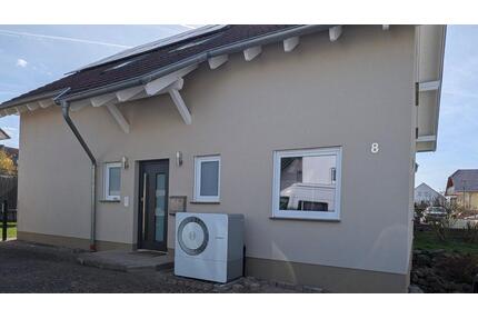 Möbliertes Einfamilienhaus auf Zeit zu vermieten - Linden