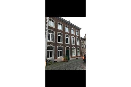 Mehrfamilienhaus - 495.000,00&nbsp;EUR Kaufpreis, ca.&nbsp; 391,00&nbsp;m&sup2; in Stolberg (Rheinland) (PLZ: 52222)