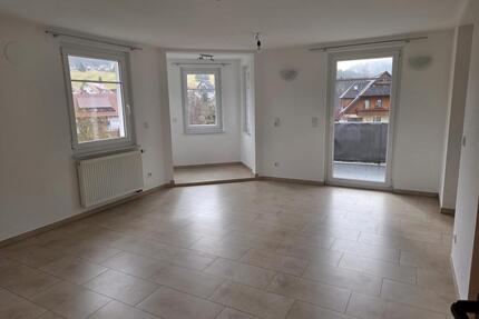 3- Zimmer Wohnung zu verkaufen in Mitteltal mit Balkon - Baiersbronn