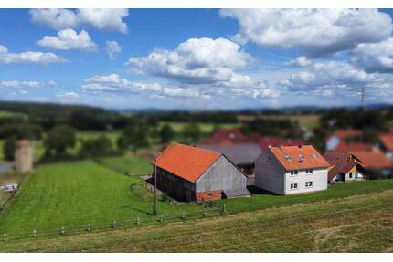 Ländliches Anwesen mit vielseitigen Nutzungsmöglichkeiten - Petersberg Melzdorf