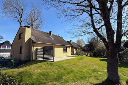 Stilvoll modernisiertes Einfamilienhaus in begehrter Lage von Weyhe-Leeste