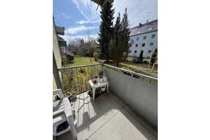 Ruhige 3-Zimmerwohnung mit Balkon - München Obergiesing
