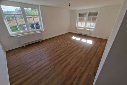 Wohnung zum Mieten in Auerbach 845,00 € 140 m²