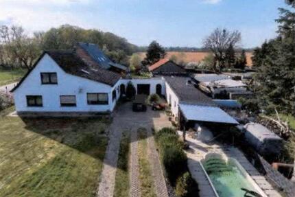 Einfamilienhaus mit großem Garten in ruhiger Lage - Ferdinandshof