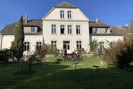 Haus zum Kaufen in Lassan (Orsteil Papendorf) 490.000,00 € 850 m²