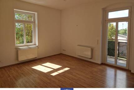 Wohlfühlwohnung mit Balkon, Tageslichtbad und vorteilhafter Raumaufteilung! - Riesa Gröba