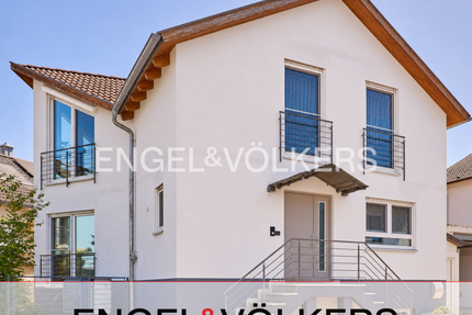 Haus zum Kaufen in Erzhausen 698.000,00 € 159 m²