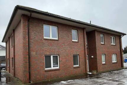 *Erstbezug nach Sanierung*mit großem Balkon* - Grönwohld